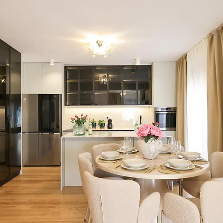 Bella Luxury * Brodarica (Zadar)