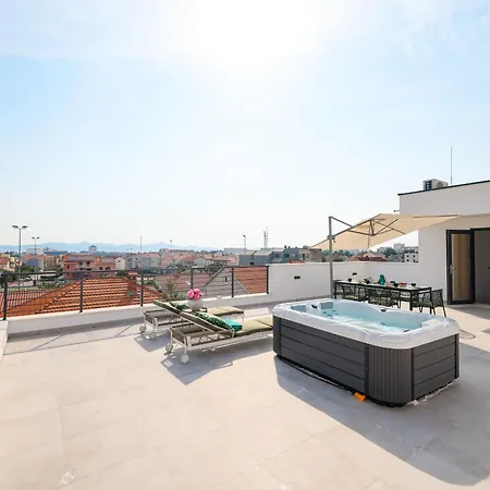 Bella Luxury Brodarica (Zadar)
