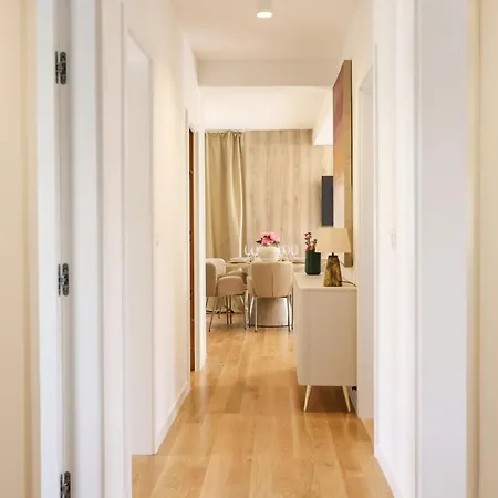 Bella Luxury *