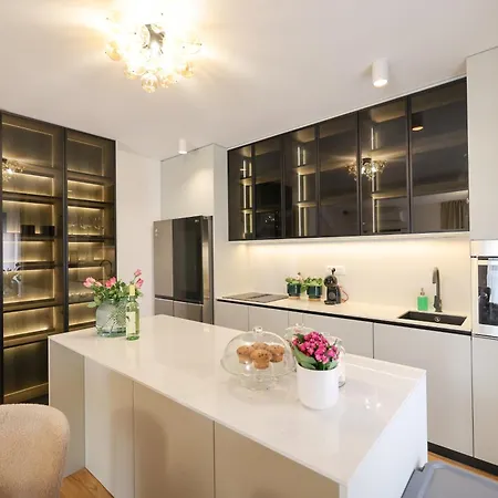 Bella Luxury * Brodarica (Zadar)